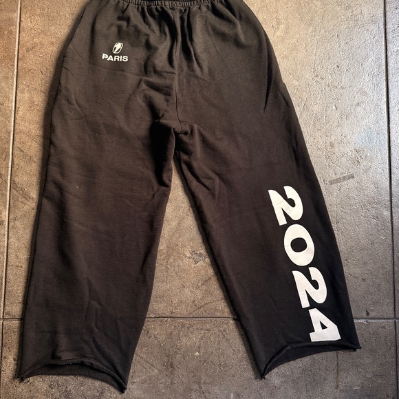 Telfar Embroidered Paris Olympics Sweat Pants . - Picture 3 of 8